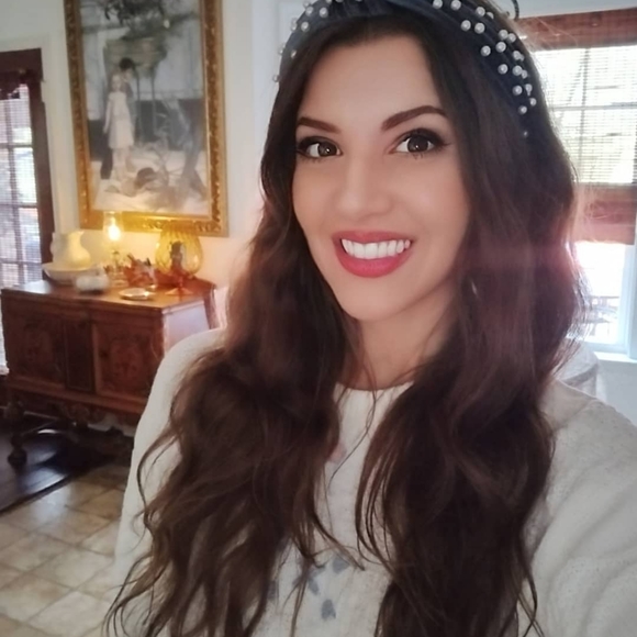 About Amber Nicole - Picture 4 of 11